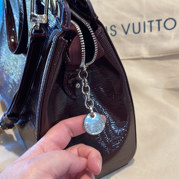 Louis Vuitton Brea handbag - Picture 3 of 5